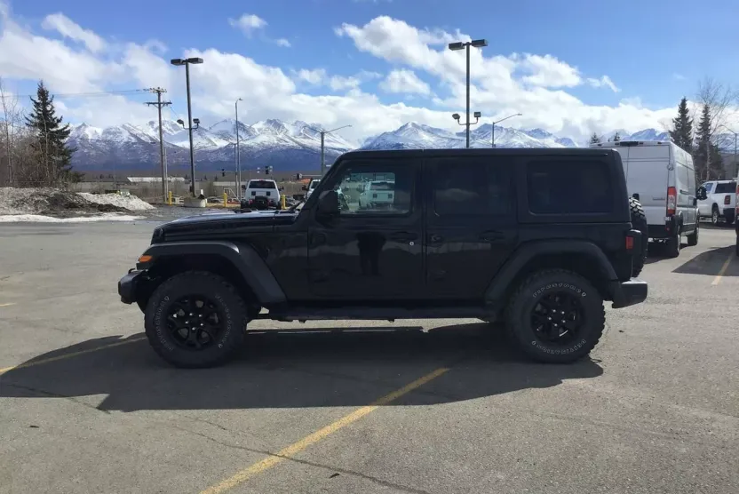 2020 Jeep Wrangler Unlimited Willys Sport photo 1