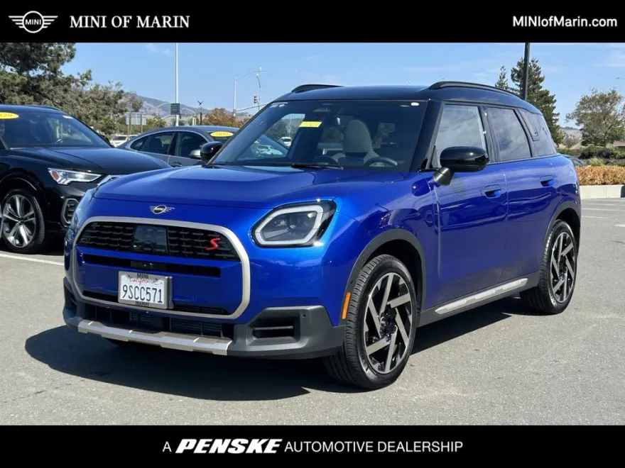 2025 Mini Countryman S ALL4 photo 1