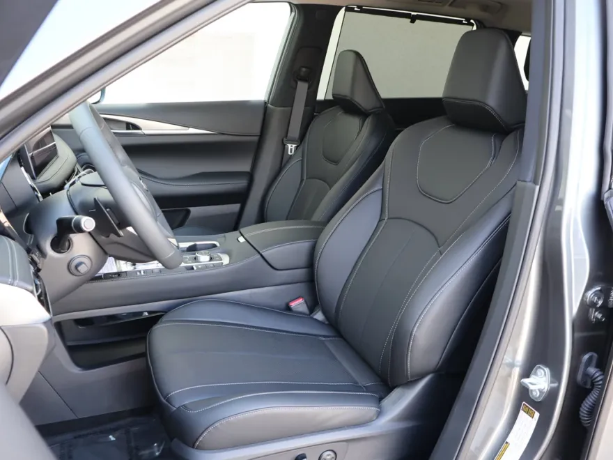 2026 Infiniti QX60 Luxe photo 1