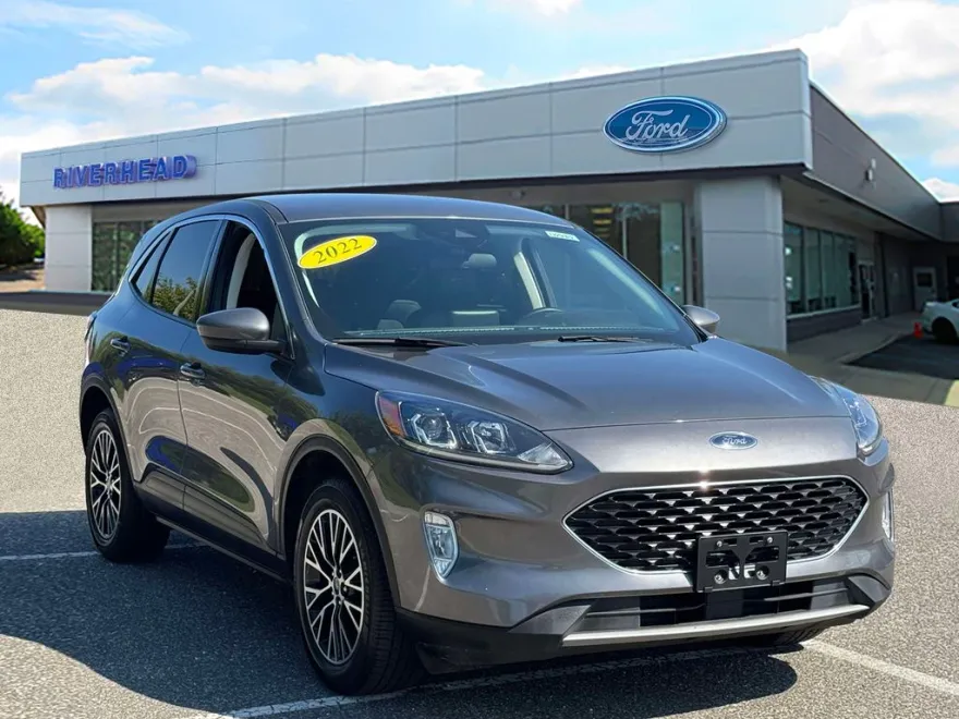 2022 Ford Escape SEL Plug-In Hybrid photo 1