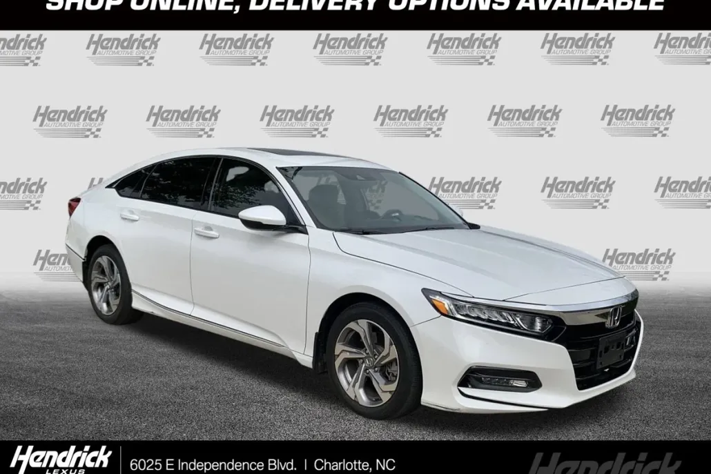 2019 Honda Accord EX-L 2.0T photo 1