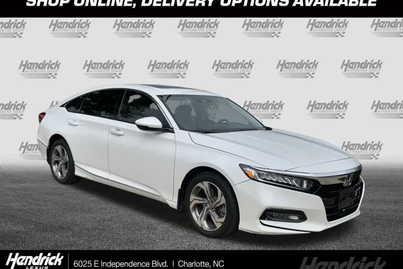 2019 Honda Accord EX-L 2.0T photo 1