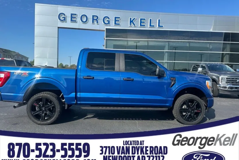 2022 Ford F-150 XL photo 1
