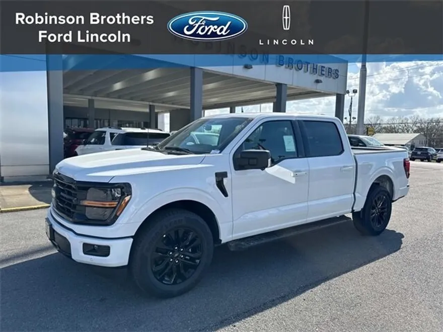 2025 Ford F-150 XLT photo 1