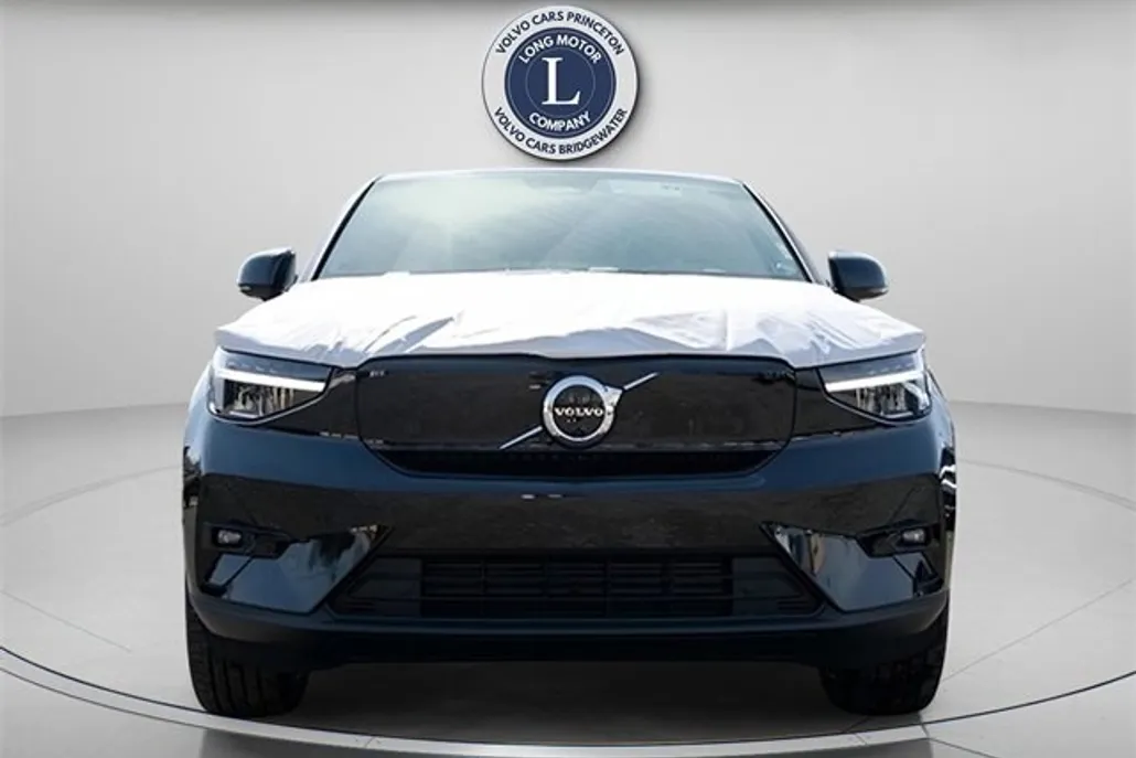 2024 Volvo C40 Recharge Plus photo 1