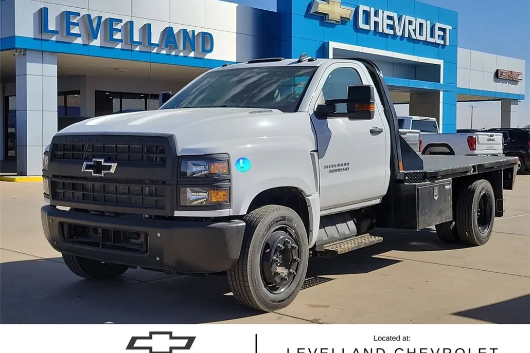 2024 Chevrolet Silverado 5500HD Work Truck photo 1