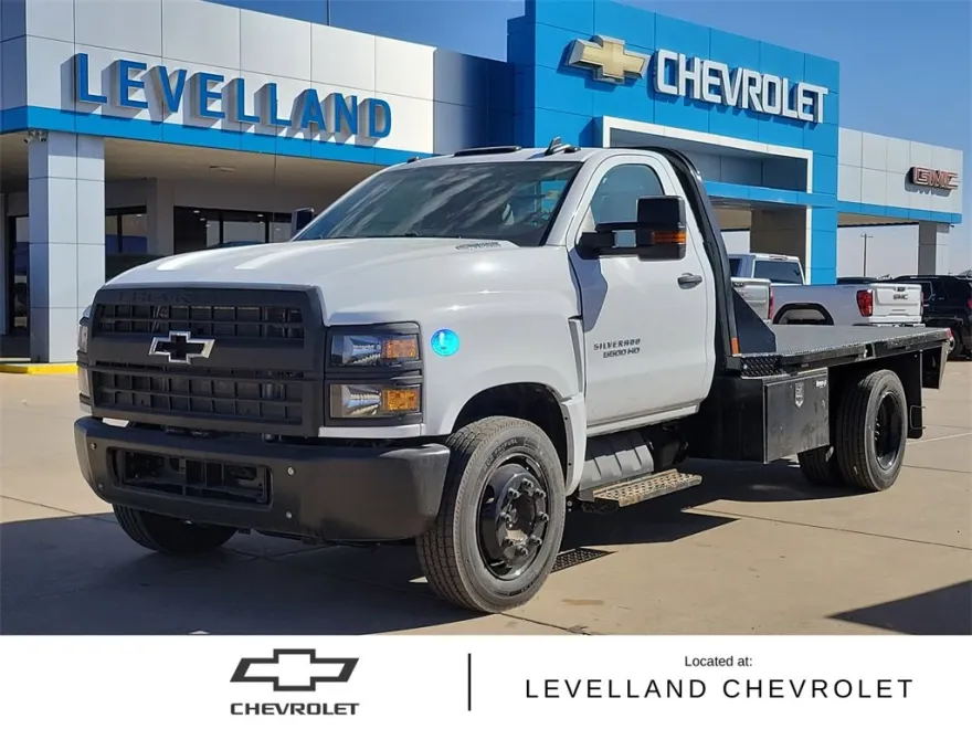 2024 Chevrolet Silverado 5500HD Work Truck photo 1