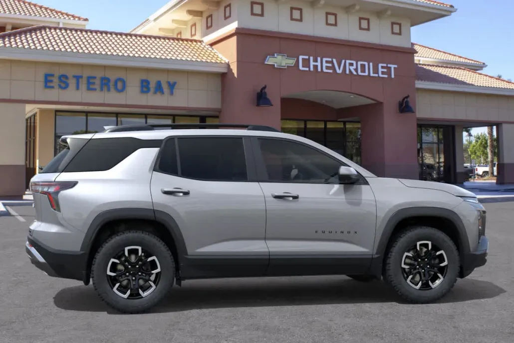 2026 Chevrolet Equinox ACTIV photo 1