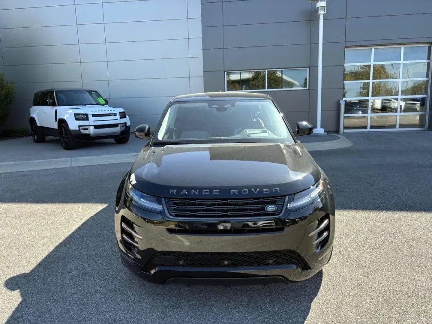 2025 Land Rover Range Rover Evoque photo 1