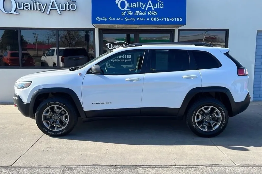 2019 Jeep Cherokee Trailhawk photo 1