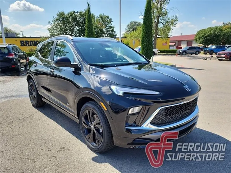 2026 Buick Encore GX Sport Touring photo 1