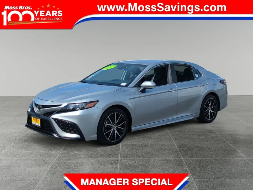 2023 Toyota Camry SE photo 1