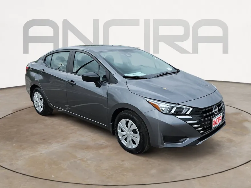 2025 Nissan Versa S photo 1