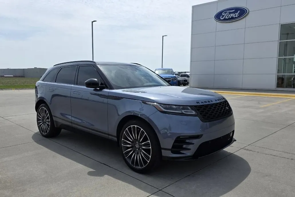 2023 Land Rover Range Rover Velar R-Dynamic S photo 1
