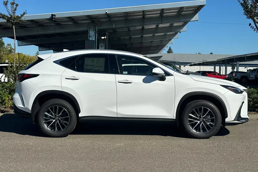 2026 Lexus NX 350h Premium AWD photo 1