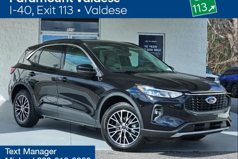 2024 Ford Escape Base photo 1