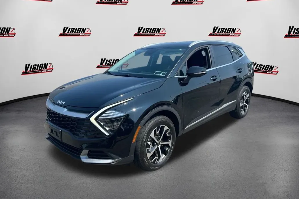 2024 Kia Sportage EX photo 1