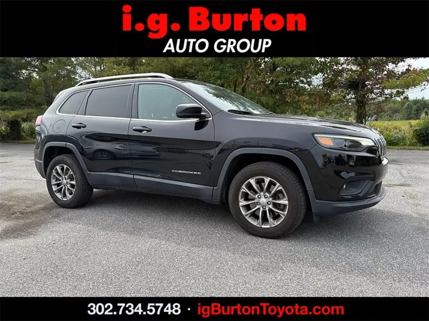 2020 Jeep Cherokee Latitude photo 1