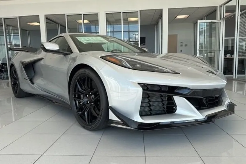 2026 Chevrolet Corvette Z06 3LZ photo 1