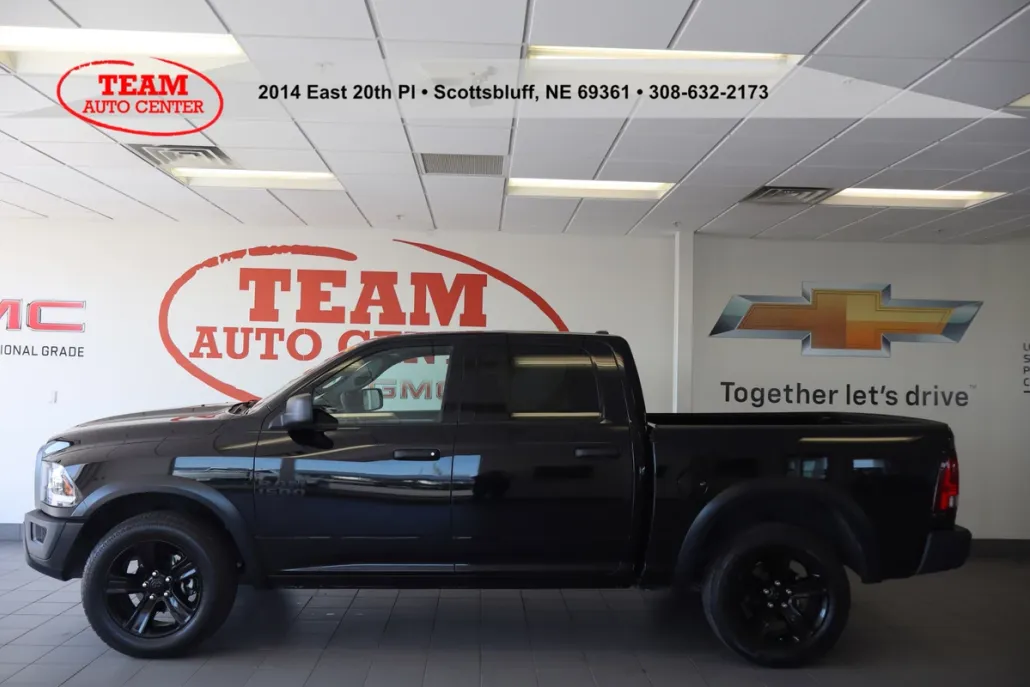 2024 Ram 1500 Classic Warlock photo 1