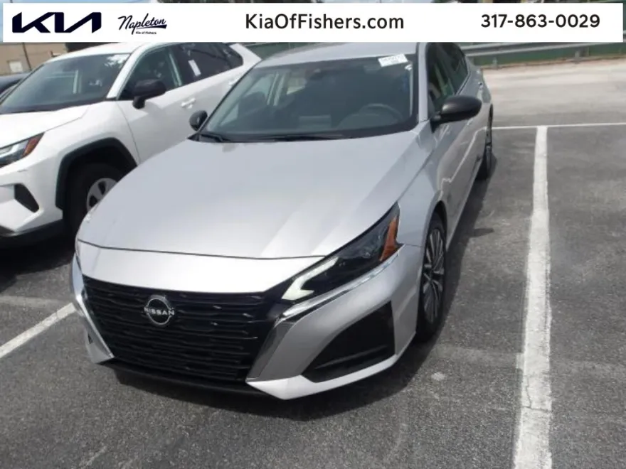 2024 Nissan Altima 2.5 SV photo 1
