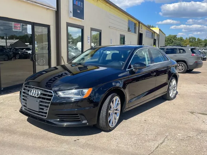 2015 Audi A3 2.0T Premium Plus photo 1