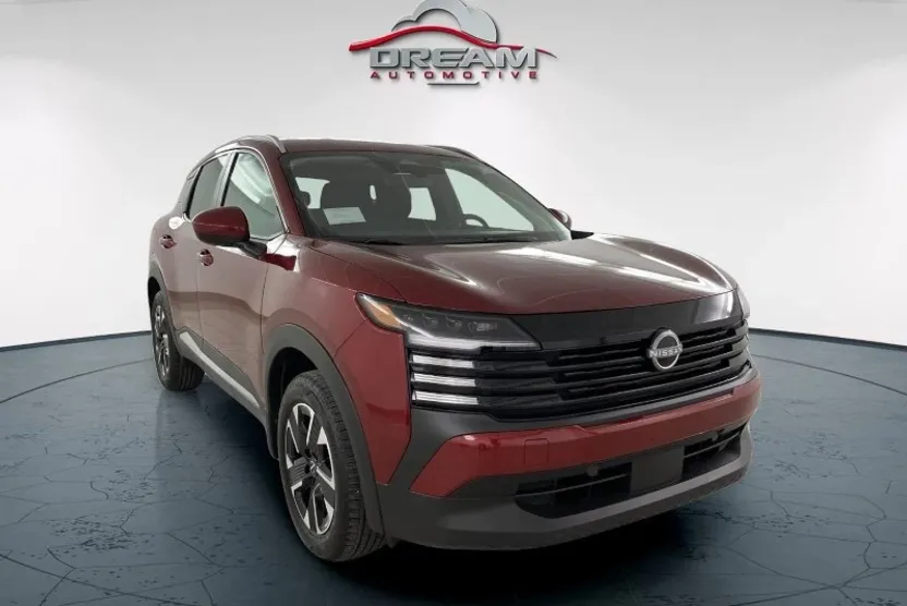 2025 Nissan Kicks SV photo 1
