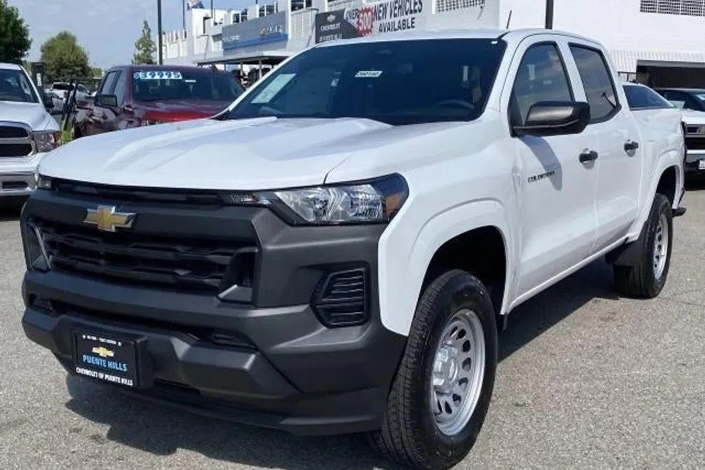2026 Chevrolet Colorado Work Truck photo 1