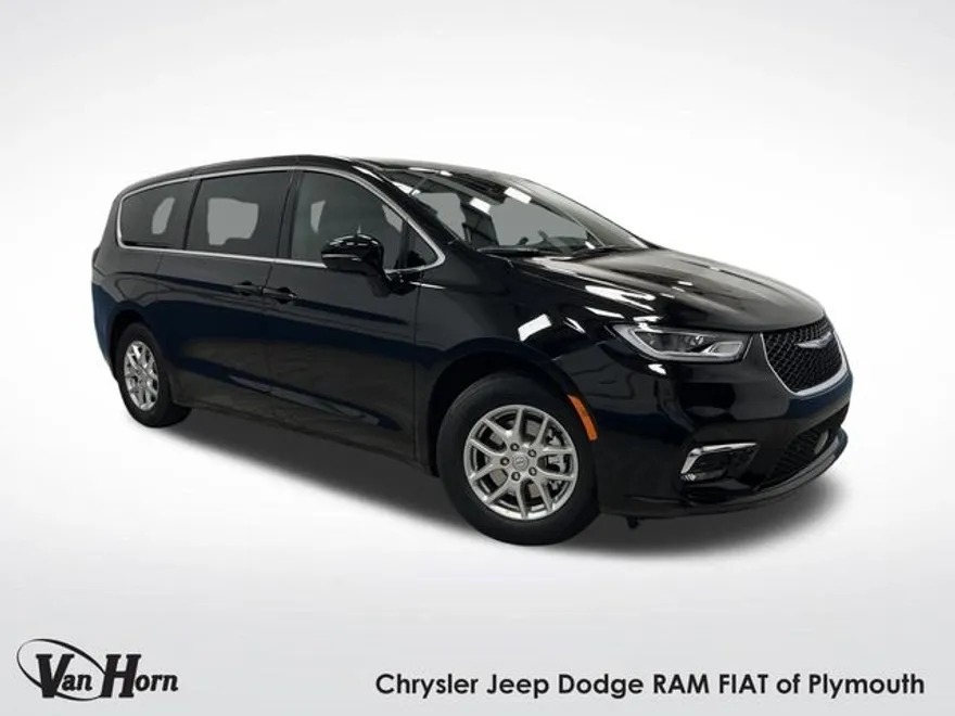 2025 Chrysler Pacifica photo 1