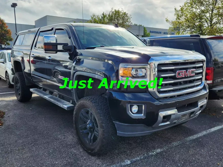 2015 Gmc Sierra 2500 SLT photo 1