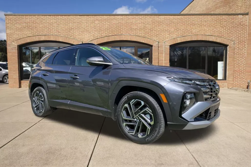 2025 Hyundai Tucson Hybrid Limited photo 1