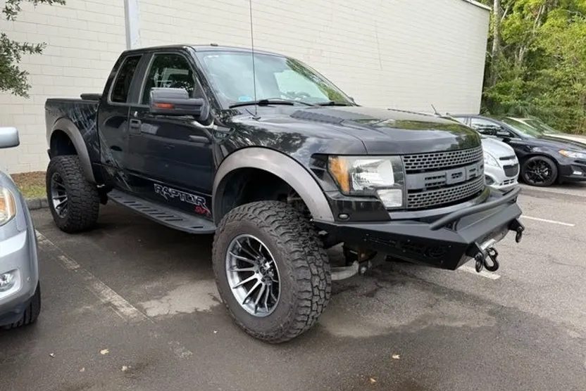 2010 Ford F-150 SVT Raptor photo 1