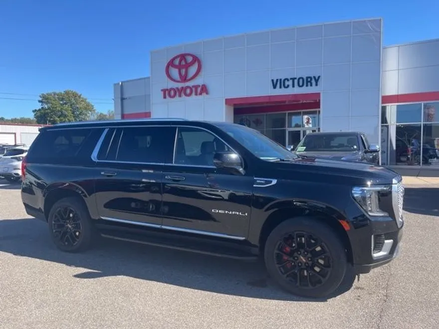 2024 Gmc Yukon XL Denali photo 1