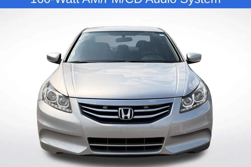 2011 Honda Accord LX photo 1