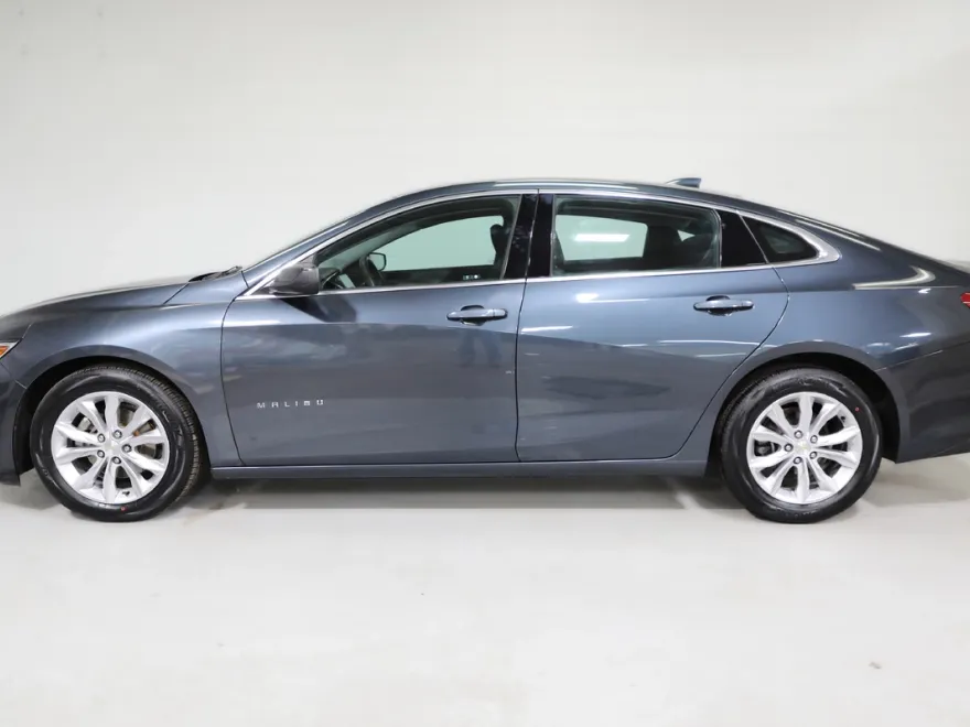 2020 Chevrolet Malibu 1LT photo 1