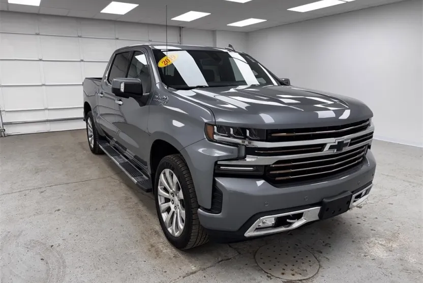 2019 Chevrolet Silverado 1500 High Country photo 1