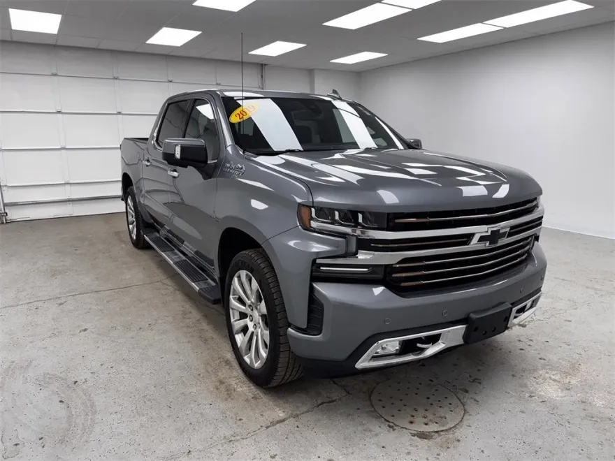 2019 Chevrolet Silverado 1500 High Country photo 1
