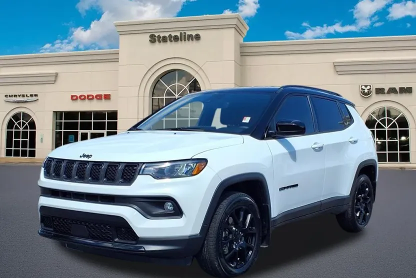 2023 Jeep Compass Altitude photo 1