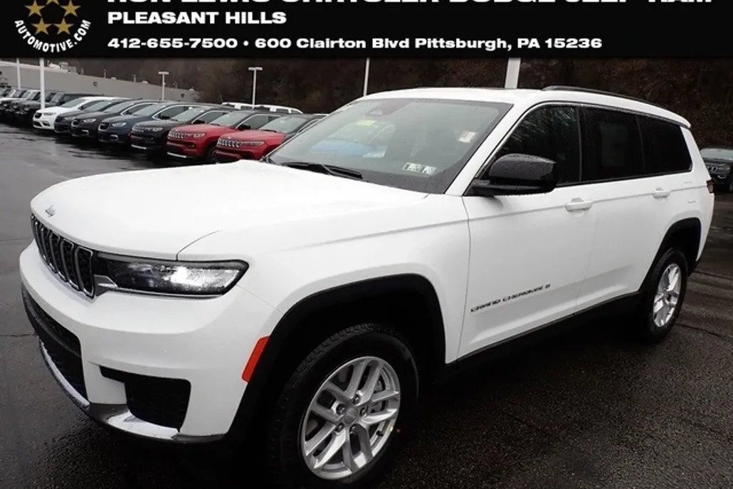 2025 Jeep Grand Cherokee Laredo photo 1