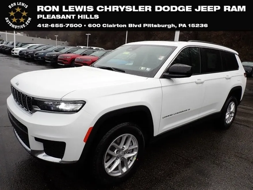 2025 Jeep Grand Cherokee Laredo photo 1