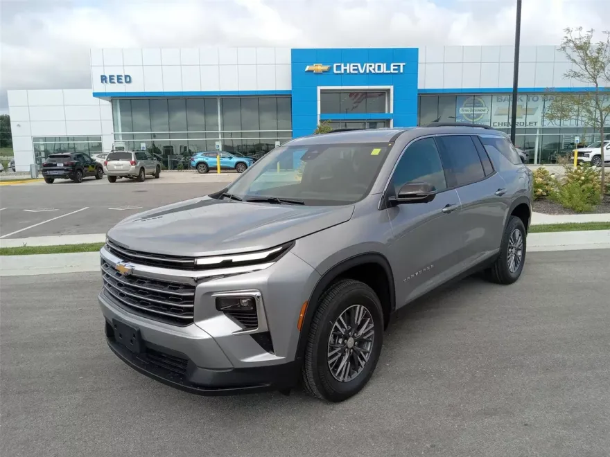 2026 Chevrolet Traverse photo 1