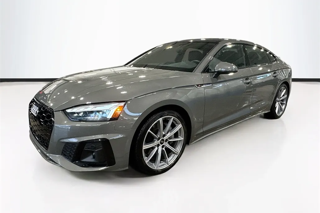 2025 Audi A5 45 S line Premium Quattro photo 1