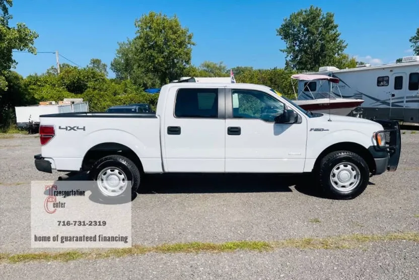 2013 Ford F-150 XL photo 1