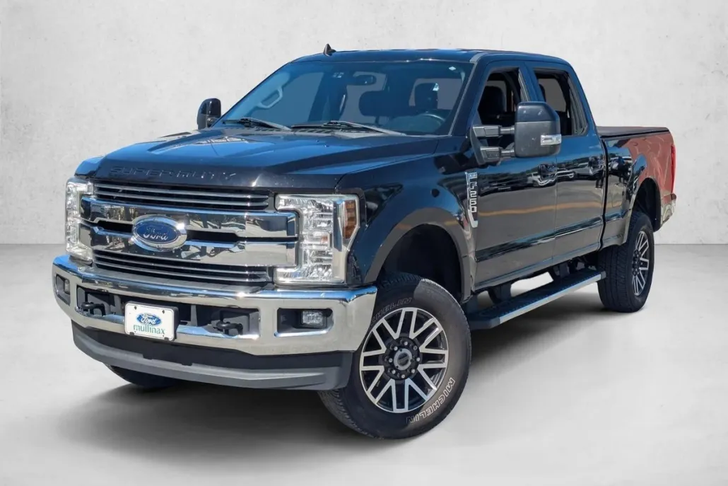 2019 Ford F-250 Lariat photo 1