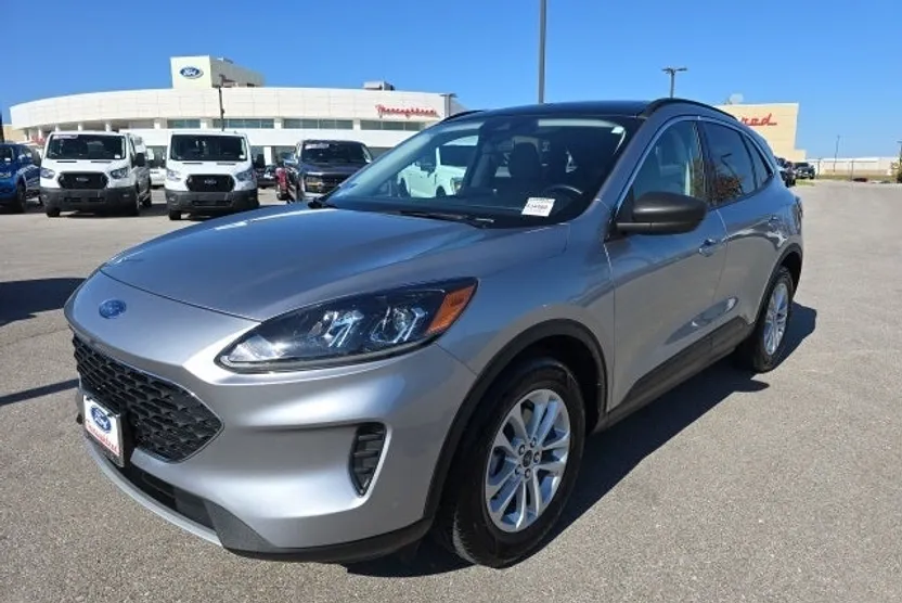 2022 Ford Escape SE photo 1