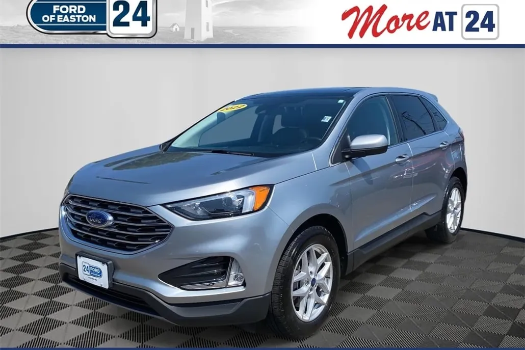 2022 Ford Edge SEL photo 1