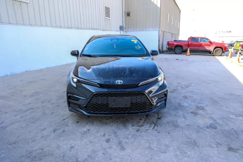 2024 Toyota Corolla Hybrid SE photo 1