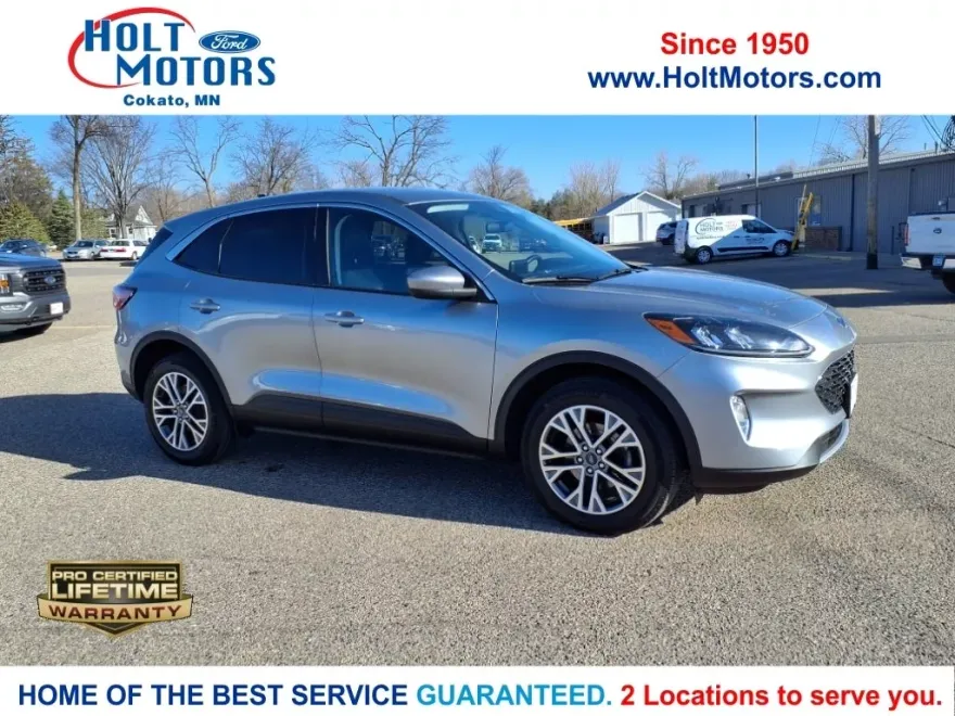 2022 Ford Escape SEL photo 1