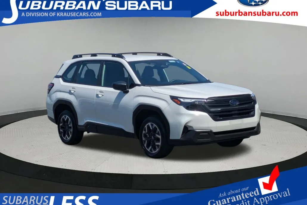 2025 Subaru Forester Base photo 1