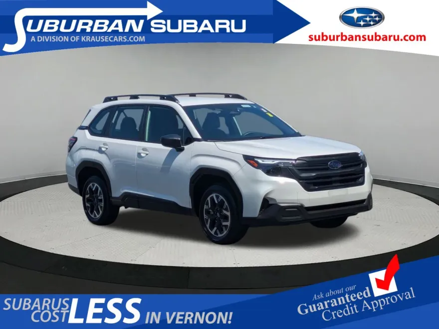 2025 Subaru Forester Base photo 1